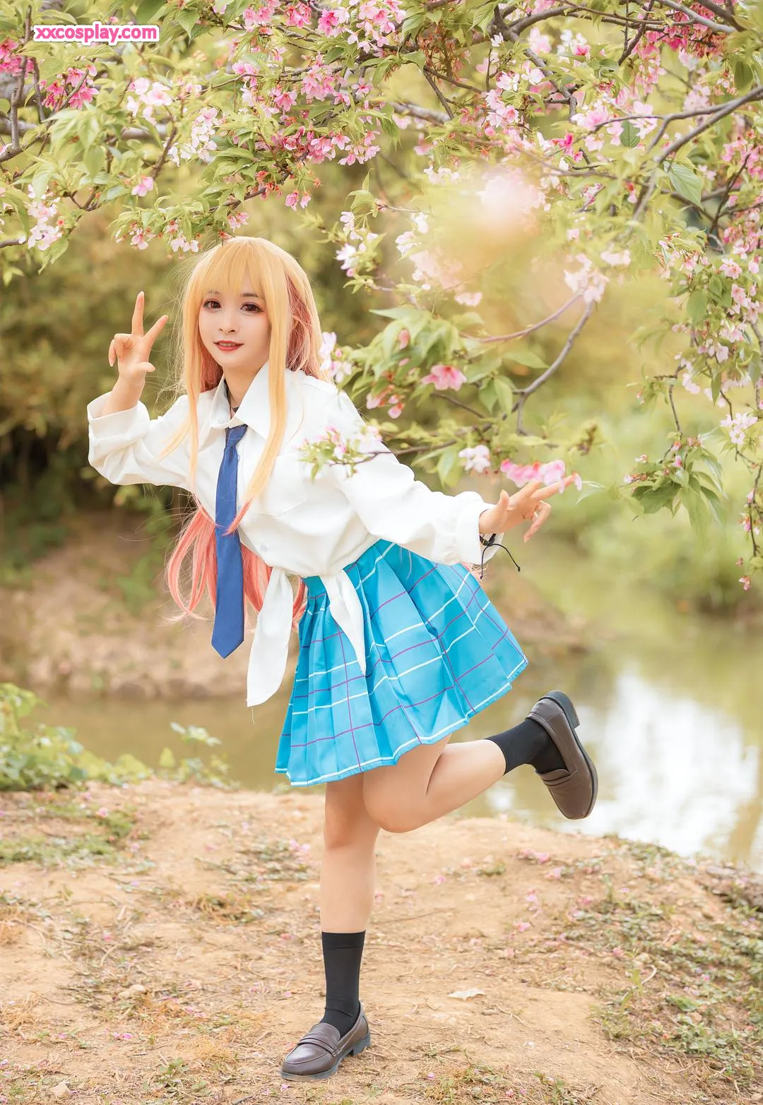 Jiujiubaa as Marin Kitagawa - Sakura School Uniform
